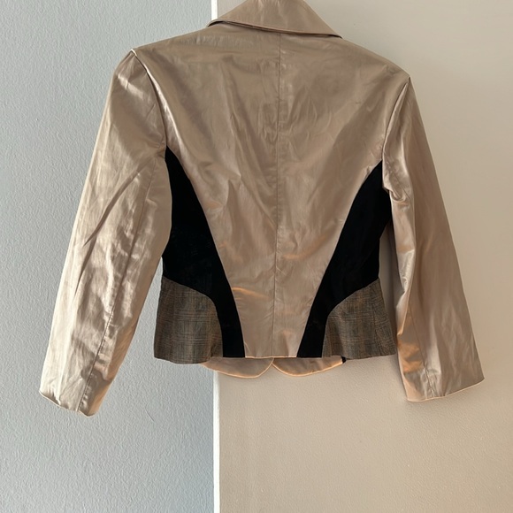 VDP Italian made Blazer. Size XS/S.Unique,Multi colors, multi texture materials. - Picture 6 of 11